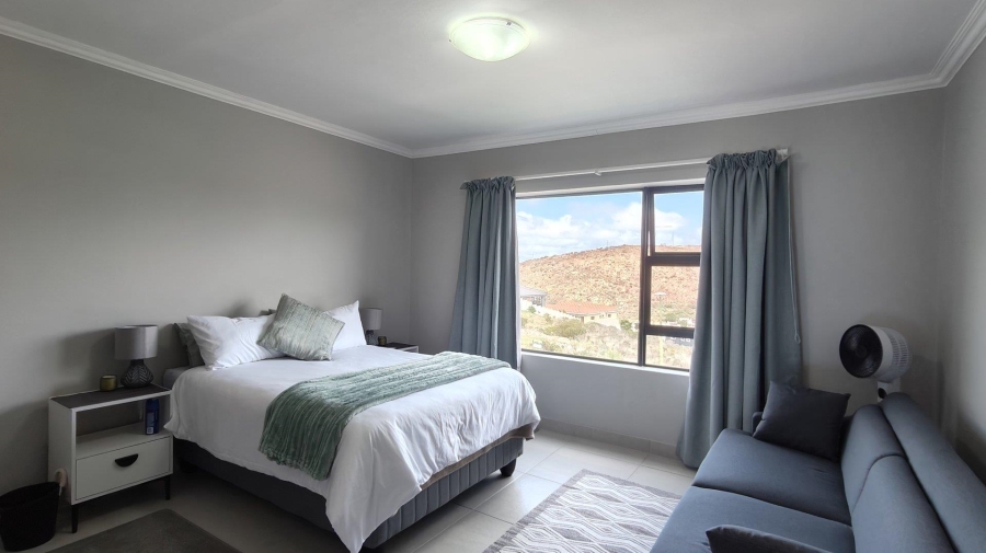 6 Bedroom Property for Sale in Island View Western Cape